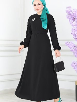 Siyah Kolları Fırfırlı Aerobin Elbise