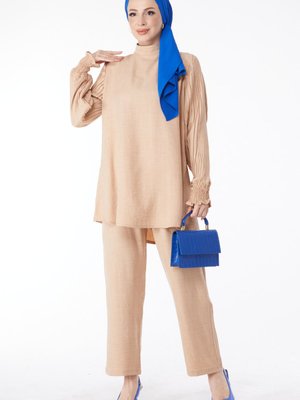 Bej Plise Kollu İkili Takım