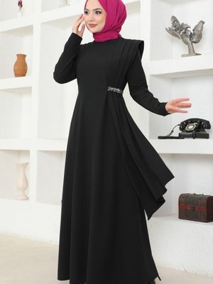 Siyah Drapeli Pul Detaylı Elbise