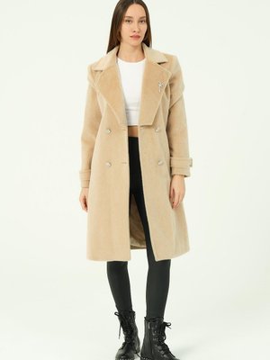 Reyyan Kadın Tüylü Fox Kaban