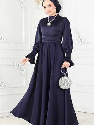 Lacivert Manşeti Volanlı Saten Abiye Elbise Lacivert Manşeti Volanlı Saten Abiye Elbise
