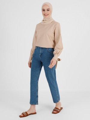 Yırtmaç Detaylı Straight Kot Pantolon İndigo Yırtmaç Detaylı Straight Kot Pantolon İndigo