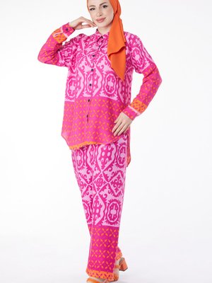 Düz Gömlek Yaka Fuşya Desenli İkili Takım
