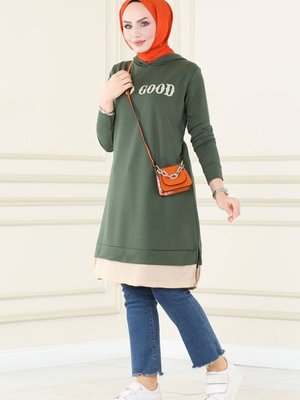 Açık Nefti Yeşili Yazı Detaylı Spor Tunik Açık Nefti Yeşili Yazı Detaylı Spor Tunik