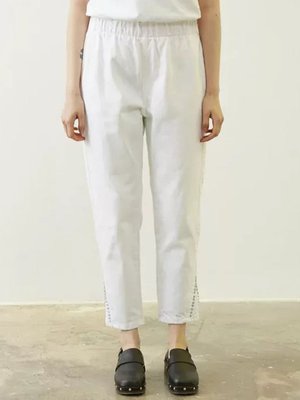 Beyaz Merwish Üçgen Paça Jean