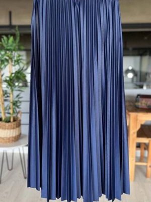 Sıkı Piliseli Beli Lastikli Etek