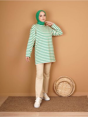 Omzu Çıtçıtlı Çizgili Sweat Omzu Çıtçıtlı Çizgili Sweat