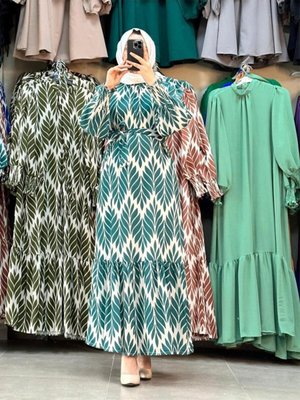 Yaprak Desenli Elbise