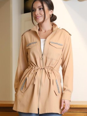 Bej Fermuarlı Cepleri Taşlı Ceket