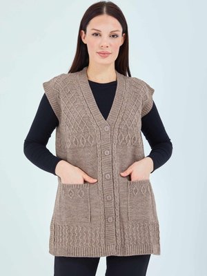 Vizon V Yaka Cepli Anne Düğmeli Örgü Yün Triko Yelek Vizon V Yaka Cepli Anne Düğmeli Örgü Yün Triko Yelek