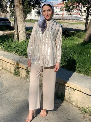 Bej Parlak Baskılı Takım Bej Parlak Baskılı Takım