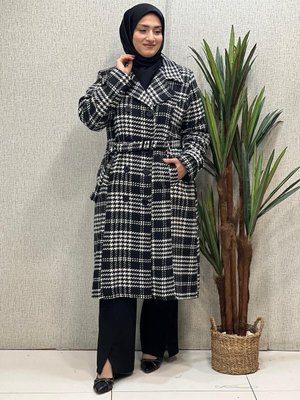 Çift Düğmeli Ekoseli Kaban Çift Düğmeli Ekoseli Kaban