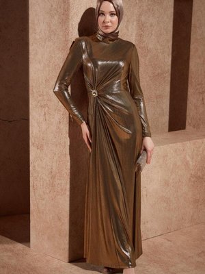 Aksesuar Detaylı Abiye Elbise