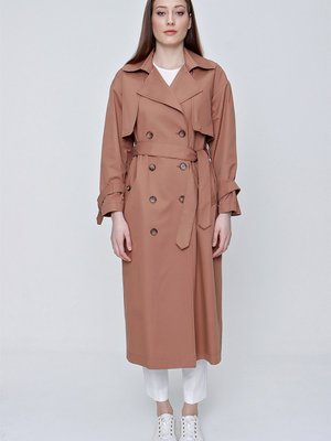 Rüzgarlık Detaylı Trençkot Rüzgarlık Detaylı Trençkot