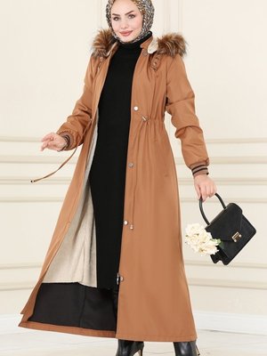 Taba İçi Kürklü Kapüşonlu Trençkot Taba İçi Kürklü Kapüşonlu Trençkot