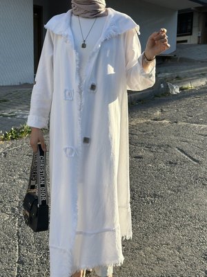 Ithal Düğmeli Keten Görünümlü Pamuk Kap