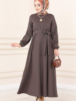 Kahve Kemerli Kışlık Elbise