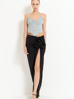 Siyah Gül Detaylı Yırtmaçlı Uzun Etek Siyah Gül Detaylı Yırtmaçlı Uzun Etek