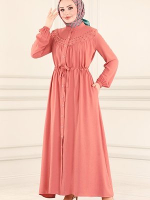 Gül Kurusu İnci İşlemeli Mevsimlik Ferace Gül Kurusu İnci İşlemeli Mevsimlik Ferace