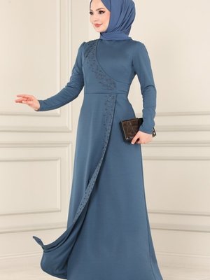 Mavi İnci İşlemeli Elbise