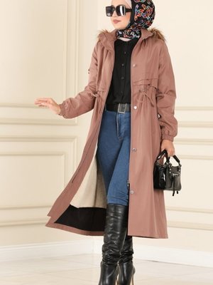 Pudra Vizyon İçi Kürklü Bondit Trençkot Pudra Vizyon İçi Kürklü Bondit Trençkot