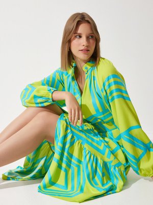 Yağ Yeşili Kemerli Oversize Yazlık Viskon Elbise