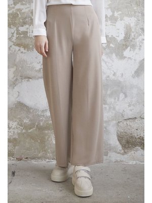 Taş Bol Paça Beli Lastikli Pantolon Taş Bol Paça Beli Lastikli Pantolon