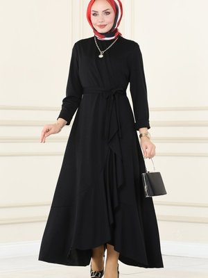 Siyah Eteği Volanlı Elbise