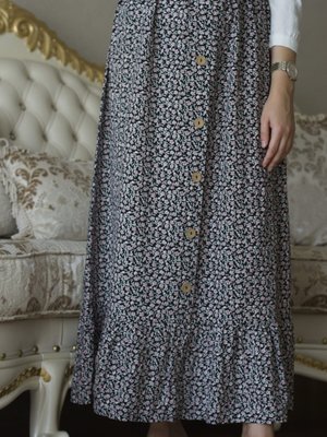 Siyah Düğme Detaylı Maxi Etek