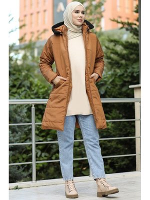 Taba Kürklü Fermuarlı Kapitone Mont Taba Kürklü Fermuarlı Kapitone Mont