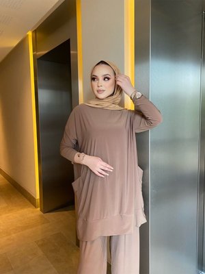 Harika Sandy Pantolonlu Cep Detaylı İkili Takım