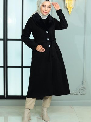 Geniş Kürk Yakalı Kaşe Kaban Siyah Geniş Kürk Yakalı Kaşe Kaban Siyah