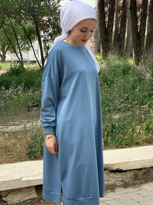 Mavi Yüksek Baskılı Uzun Sweatshirt Mavi Yüksek Baskılı Uzun Sweatshirt