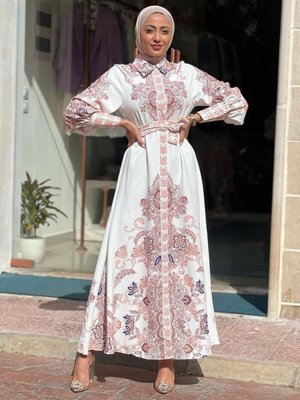 Beyaz Atlas Kumaş Elbise