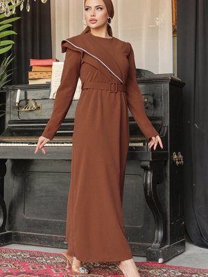 Kahve Taş Detaylı Elbise