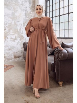 Camel Rona Kolları Desenli Abaya