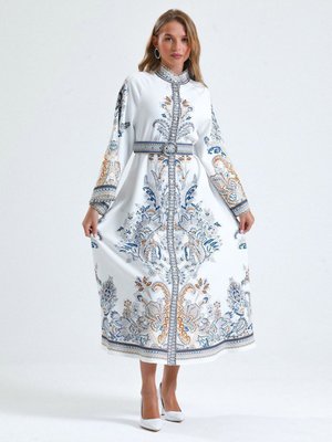 Beyaz Atlas Kumaş Elbise