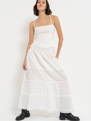 Offwhite Bel Lastikli Uzun Etek