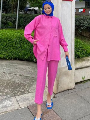 Pembe Serpme Pullu İkili Takım Pembe Serpme Pullu İkili Takım