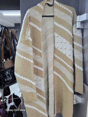 Triko Yün Hırka Triko Yün Hırka