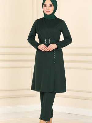 Zümrüt Aksesuar Düğmeli Takım Zümrüt Aksesuar Düğmeli Takım