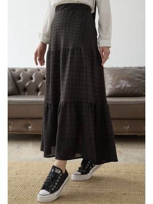 Siyah Nakışlı Brodeli Ayrobin Etek Siyah Nakışlı Brodeli Ayrobin Etek