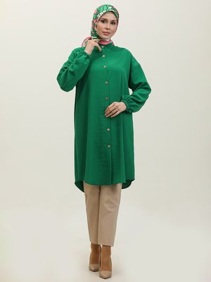 Zümrüt Yeşili Boydan Düğmeli Hakim Yaka Tunik Zümrüt Yeşili Boydan Düğmeli Hakim Yaka Tunik