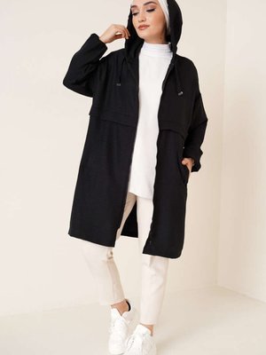 Kapüşonlu Önü Fermuarlı Hırka Kapüşonlu Önü Fermuarlı Hırka