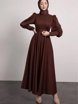 Balon Kol Pile Etek Detaylı Tesettür Elbise Balon Kol Pile Etek Detaylı Tesettür Elbise