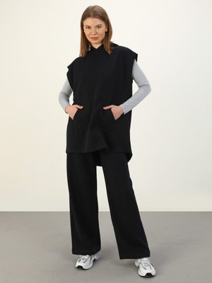 Kapüşonlu Kolsuz İkili Eşofman Takımı Koyu Lacivert Kapüşonlu Kolsuz İkili Eşofman Takımı Koyu Lacivert