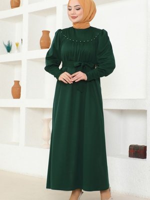 Zümrüt İnci Detaylı Elbise