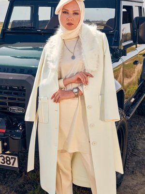 Kürk Detaylı Kaban