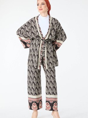 Sıyah Şal Desenli Kimono Ve Pantolon İkili Takım
