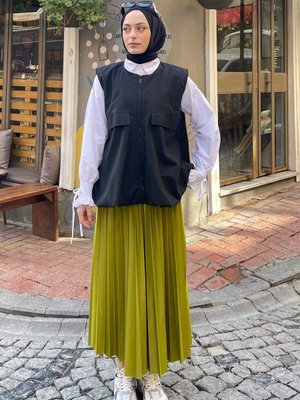 Kopya Beli Büzgülü Fermuarlı Yelek